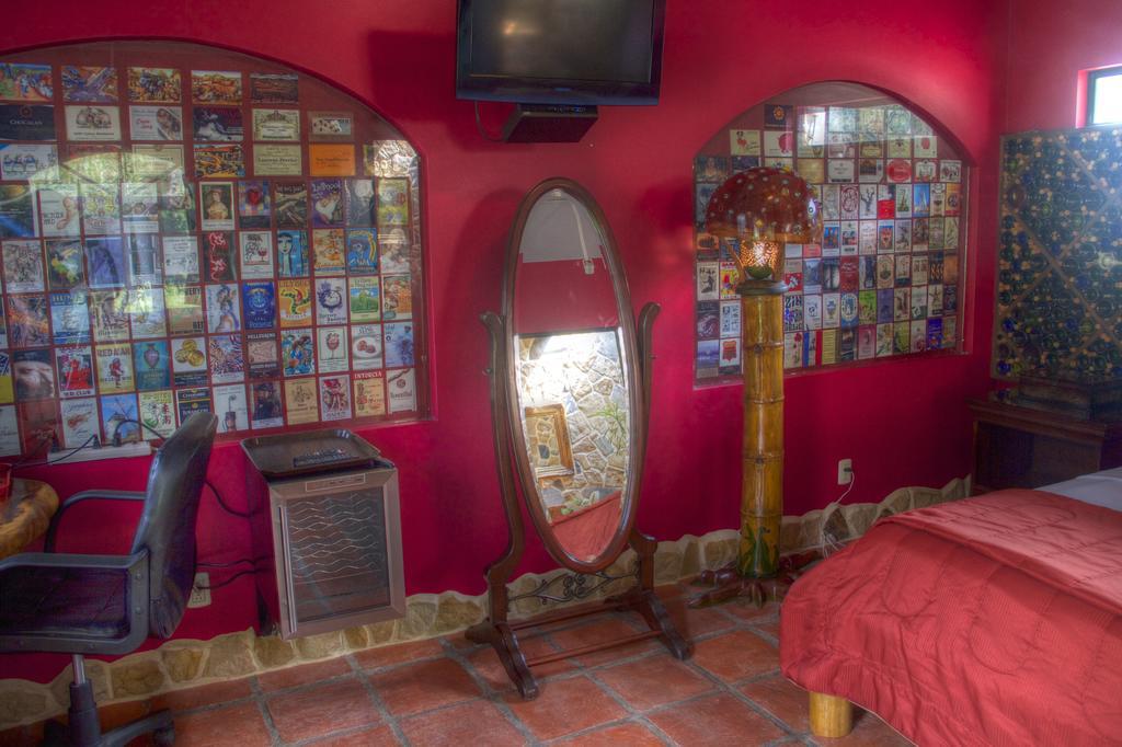 Gingerbread Restaurant & Hotel ヌエボ・アレナル 部屋 写真